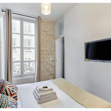 Apartment Le Marais By Studio Prestige Paris Exterior photo